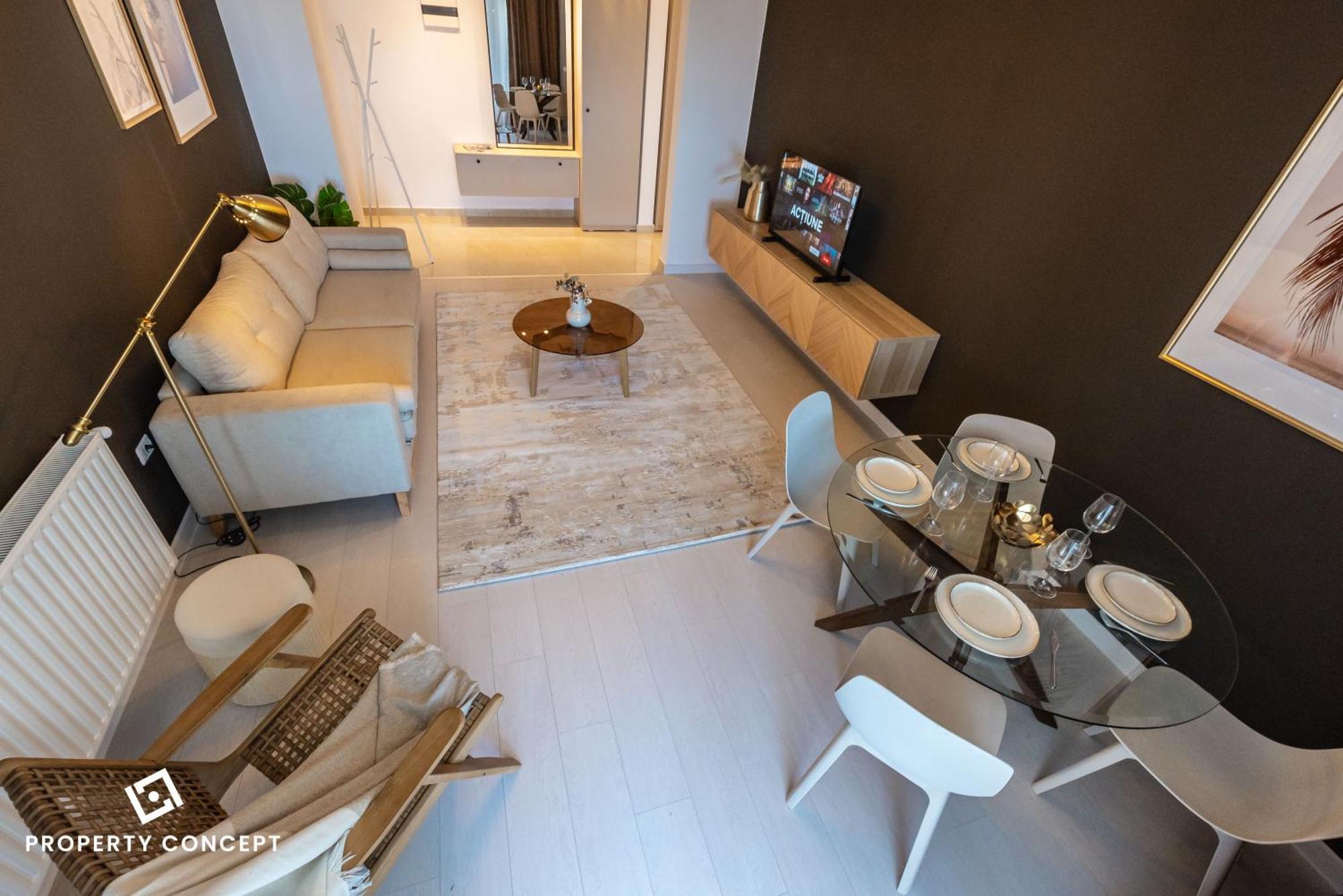 Spacious 1006 Apartment *