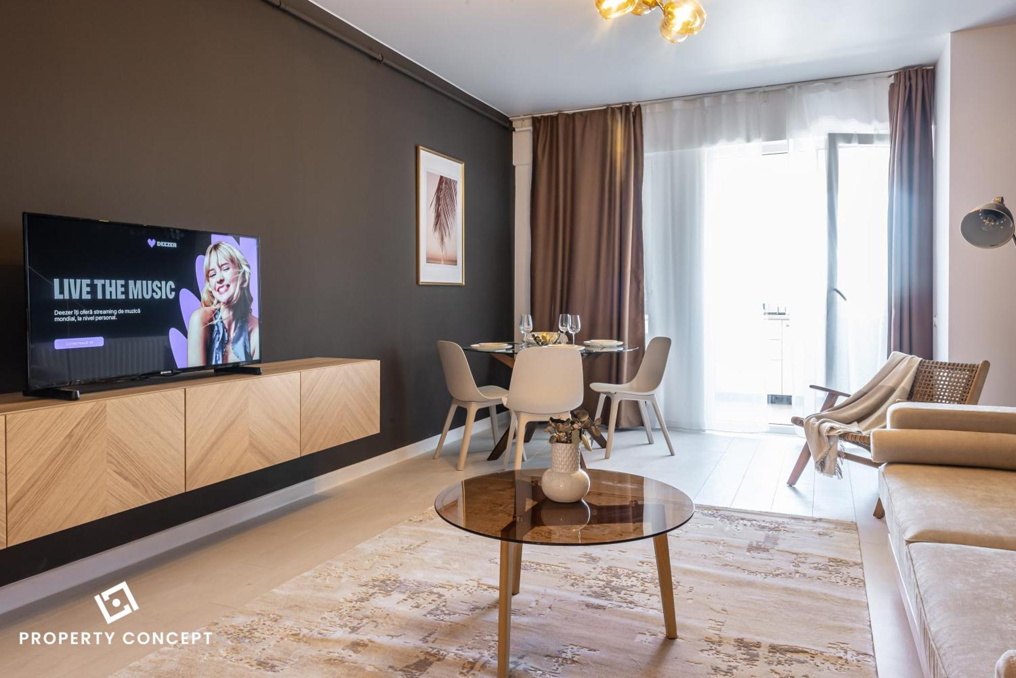 Apartment Spacious 1006